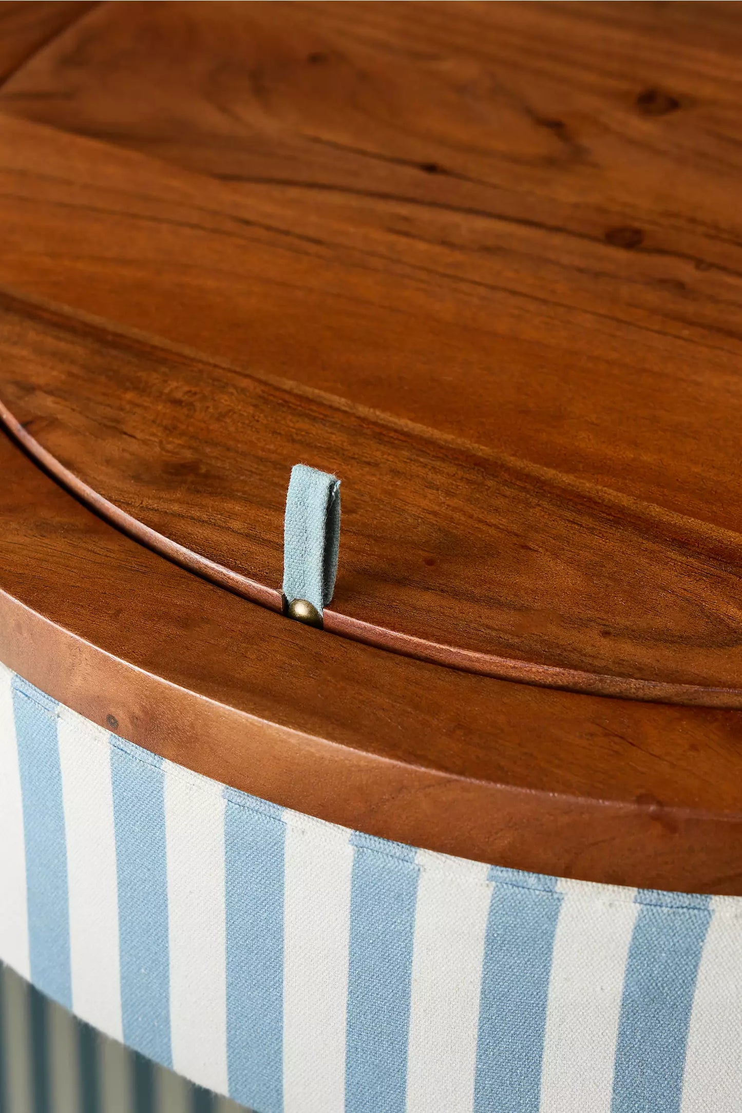 Sollene™ Vanity & Stool Set