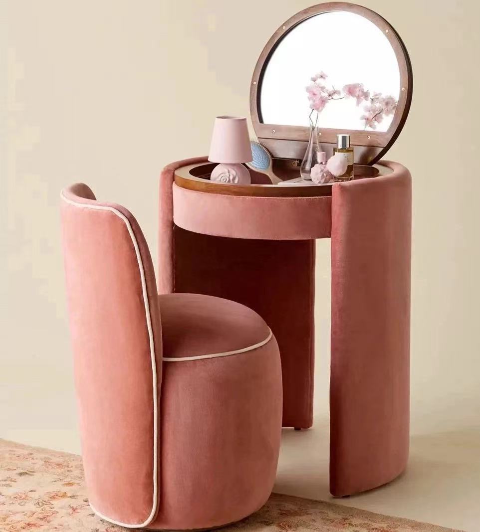 Sollene™ Vanity & Stool Set