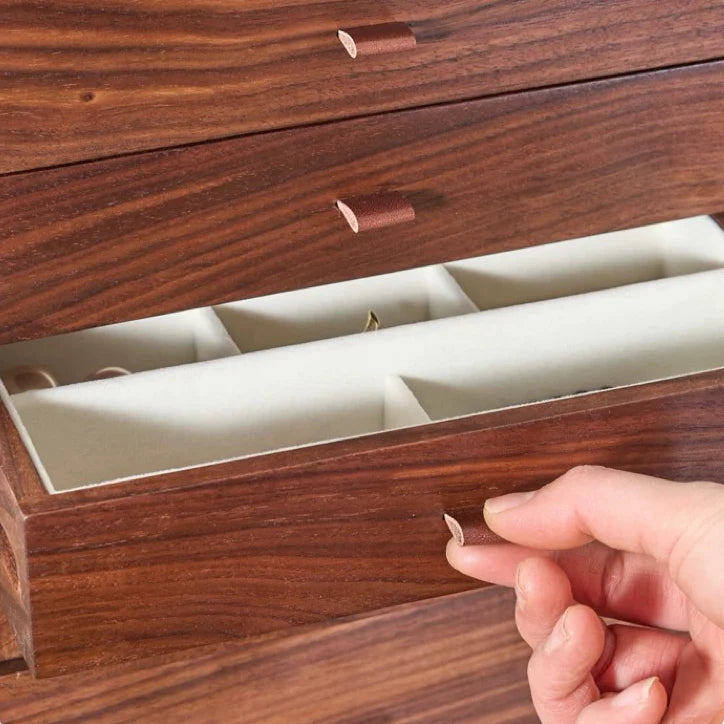 Sollene™ 360° Rotating Jewelry Cabinet